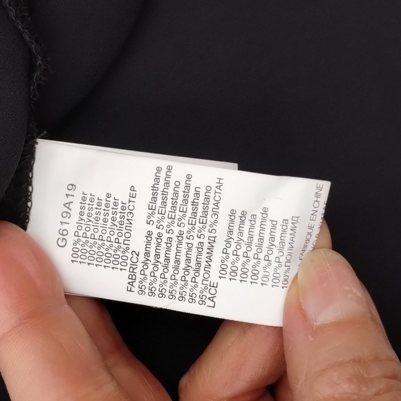 Molly Braken Black Lace Top Size Small Long Sleeve NWT - Picture 7 of 11